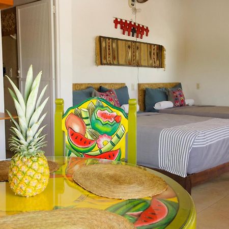 Lalora Hotel & Villas San Patricio Melaque Exterior foto